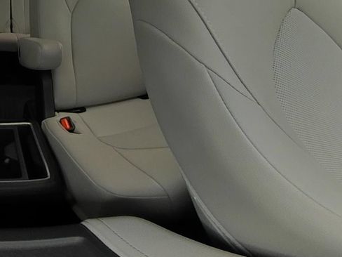 Used 2026 Toyota Grand Highlander FWD image 14
