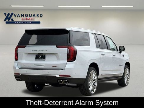 New 2026 GMC Yukon XL Denali w/ Denali Reserve Package AWD/4WD image 3