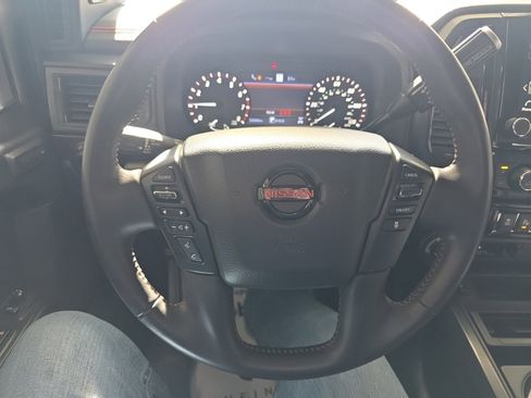 Used 2021 Nissan Titan PRO-4X w/ Pro-4x Convenience Package image 37
