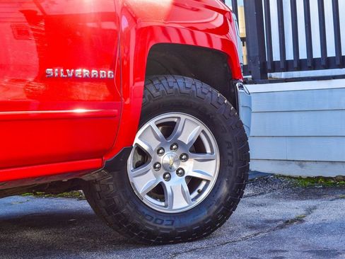 Used 2018 Chevrolet Silverado 1500 LT image 33