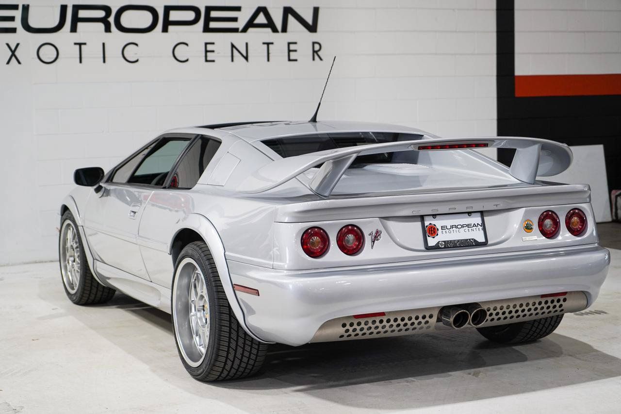 Used 2002 Lotus Esprit RWD image 36