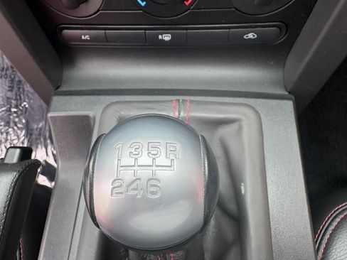 Used 2008 Ford Mustang Shelby GT500 RWD image 55