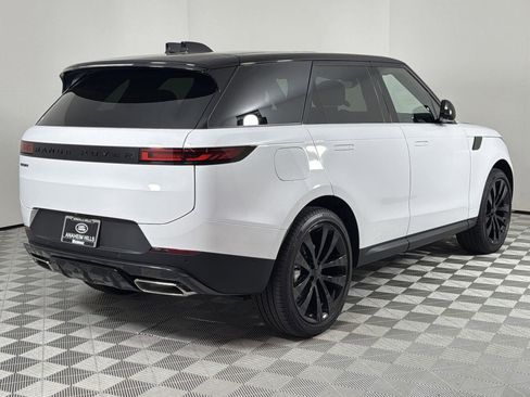 New 2026 Land Rover Range Rover Sport SE image 5