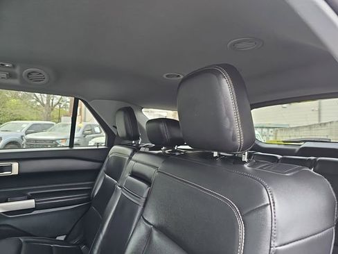 Used 2023 Ford Explorer XLT w/ Equipment Group 202A image 17
