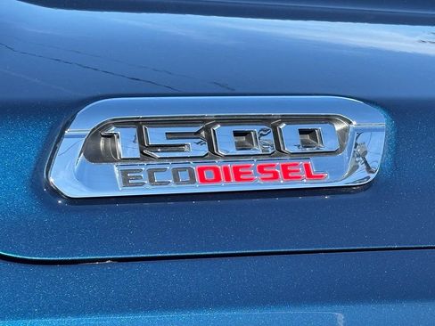 Used 2023 RAM 1500 Limited AWD/4WD image 9