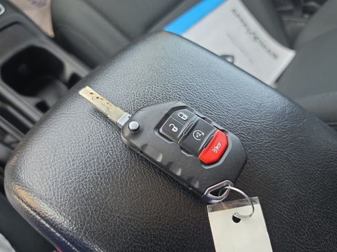 Used 2021 Jeep Wrangler Unlimited Sport AWD/4WD image 37