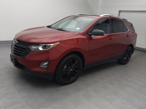 Used 2020 Chevrolet Equinox LT w/ Sport Edition AWD/4WD image 2