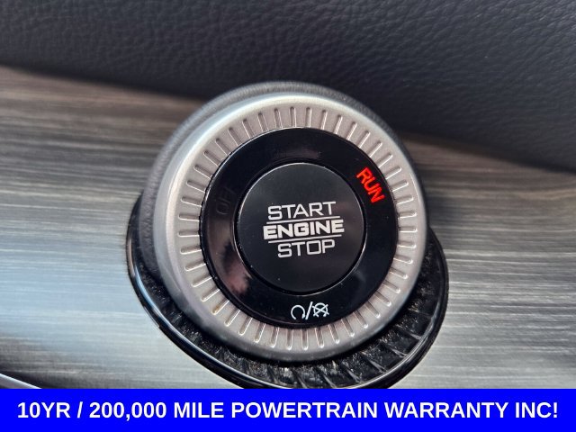 Used 2024 Jeep Wagoneer Series III AWD/4WD image 27