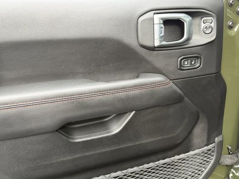 Used 2022 Jeep Gladiator Rubicon w/ LED Lighting Group image 13