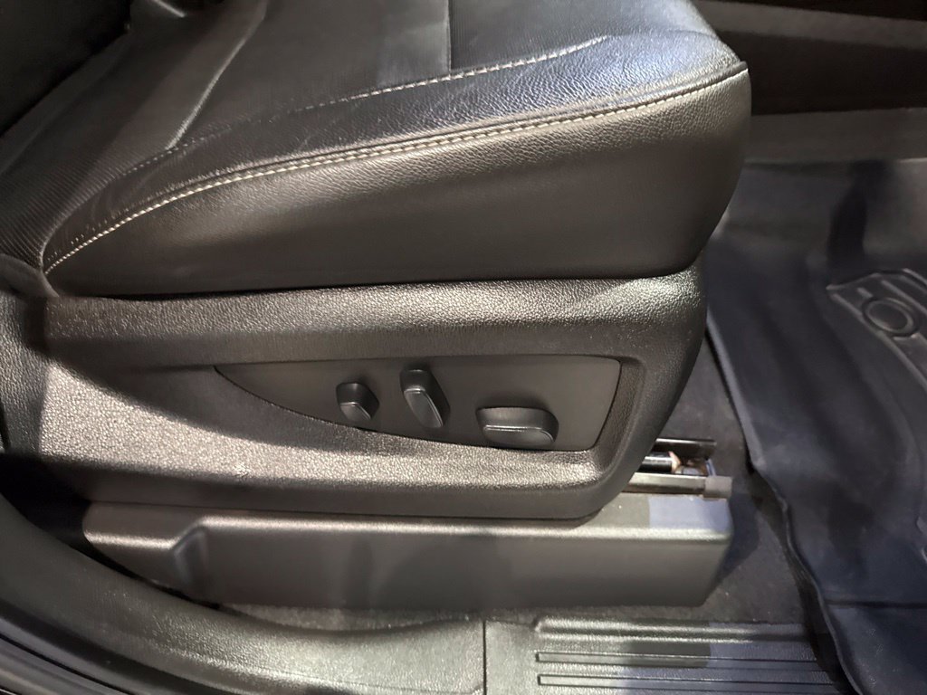 Used 2018 GMC Sierra 1500 SLT AWD/4WD image 13
