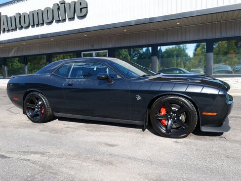 Used 2015 Dodge Challenger SRT Hellcat image 66