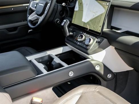 New 2026 Land Rover Defender 110 S AWD/4WD image 27