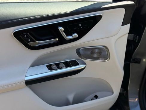 Certified 2023 Mercedes-Benz GLC 300 4MATIC image 21