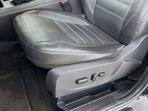 Used 2017 Ford Escape Titanium w/ Equipment Group 301A image 22