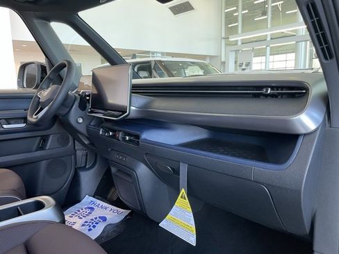 New 2025 Volkswagen ID. Buzz Pro S image 29