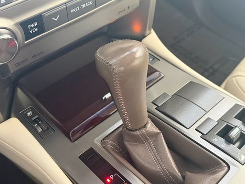 Used 2017 Lexus GX 460 Premium AWD/4WD image 15