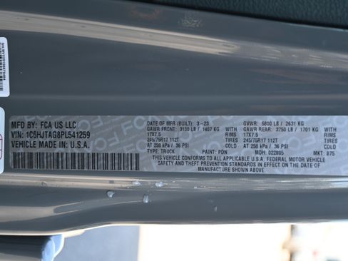 Used 2023 Jeep Gladiator Sport w/ Trailer Tow Package image 35