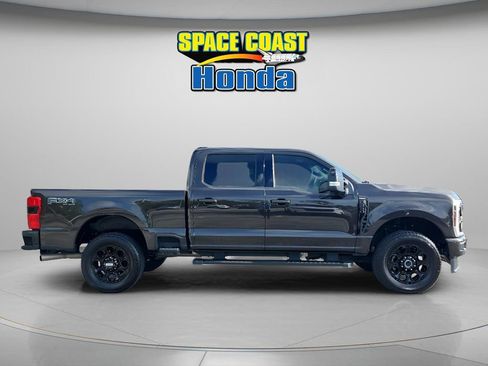 Used 2024 Ford F250 Lariat w/ Black Appearance Package AWD/4WD image 2