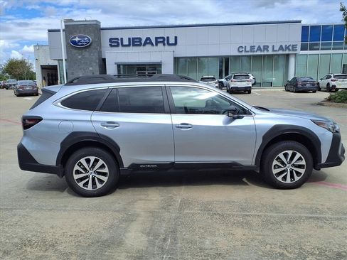 Certified 2025 Subaru Outback Premium image 19