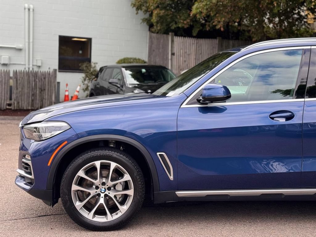 Used 2019 BMW X5 xDrive40i w/ Premium Package 2 AWD/4WD image 10