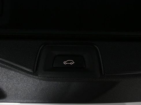 Used 2023 BMW X5 sDrive40i image 29