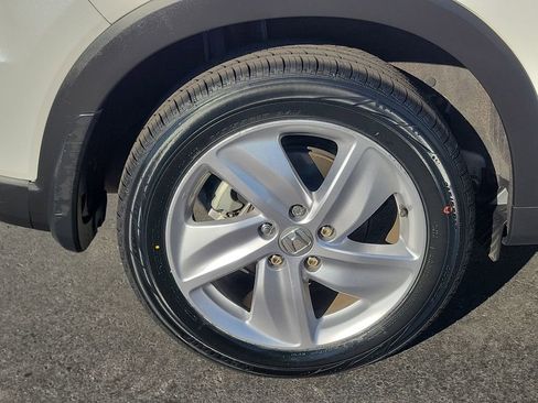 Used 2019 Honda HR-V EX-L image 6