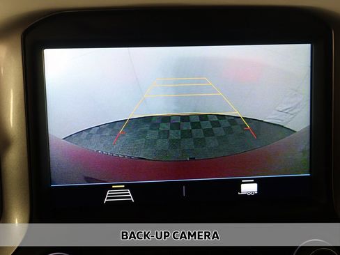 Used 2019 Chevrolet Silverado 1500 LT image 3