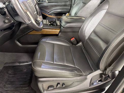 Used 2019 GMC Yukon Denali w/ Open Road Package AWD/4WD image 12