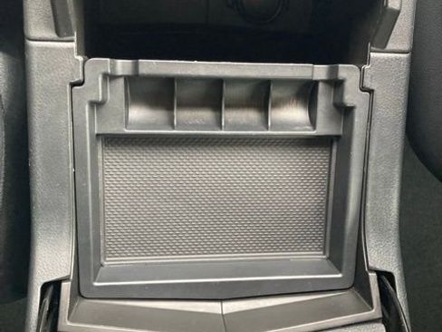 Used 2020 Subaru Forester Limited image 35