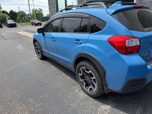 Used 2016 Subaru Crosstrek 2.0i Limited AWD/4WD image 4