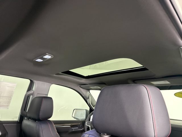 New 2026 Chevrolet Silverado 1500 RST AWD/4WD image 18