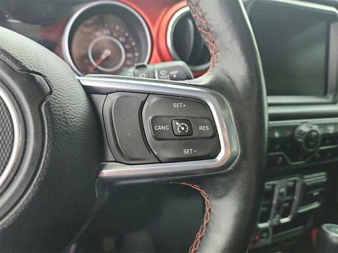 Used 2018 Jeep Wrangler Unlimited Rubicon image 35