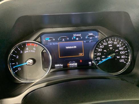 Used 2021 Ford F350 Platinum w/ FX4 Off-Road Package image 34