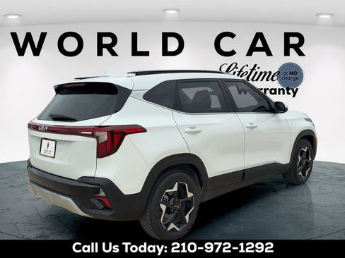 Used 2025 Kia Seltos EX w/ EX Sunroof Package FWD image 7