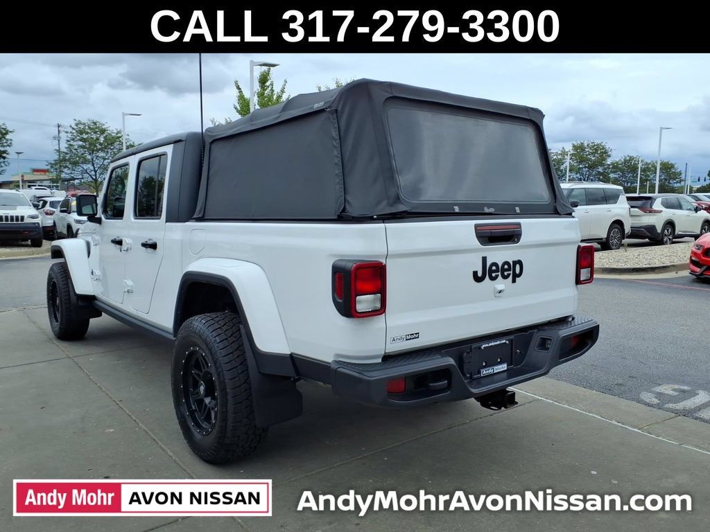 Used 2022 Jeep Gladiator Sport AWD/4WD image 7