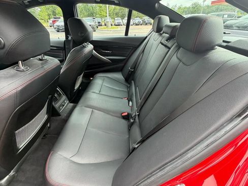 Used 2017 BMW 330i xDrive Sedan AWD/4WD image 11