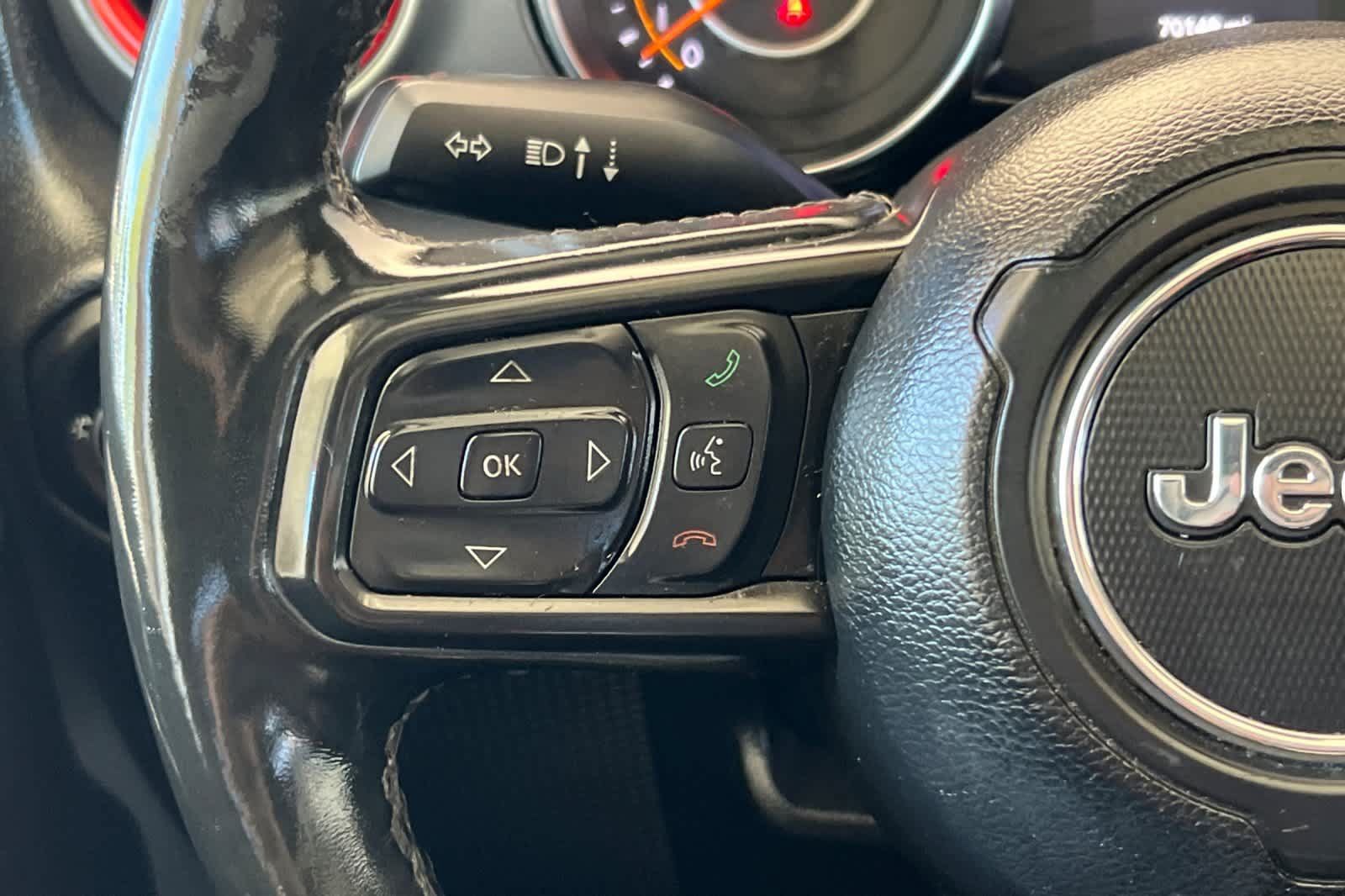 Used 2022 Jeep Gladiator Sport AWD/4WD image 25