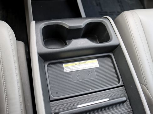 Used 2018 Honda Odyssey EX-L image 25