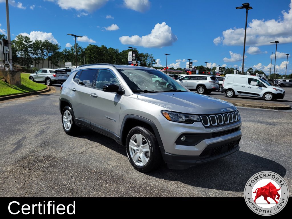 Used 2022 Jeep Compass Latitude w/ Convenience Group AWD/4WD image 9