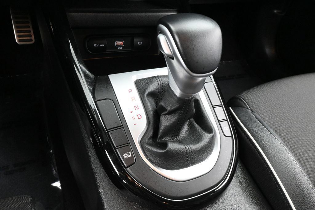 Used 2024 Kia Forte GT-Line FWD image 27