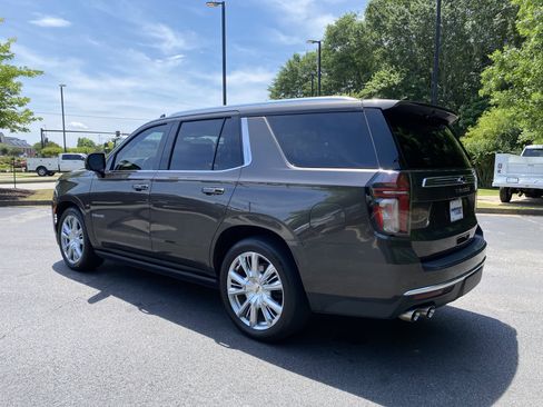 Used 2021 Chevrolet Tahoe High Country AWD/4WD image 7