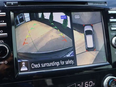 Used 2017 Nissan Murano Platinum w/ Platinum Technology Package FWD image 25