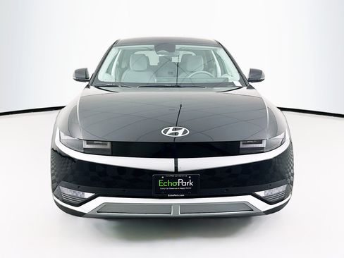 Used 2024 Hyundai Ioniq 5 SEL RWD image 2