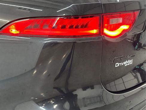 Used 2020 Jaguar F-PACE S image 35