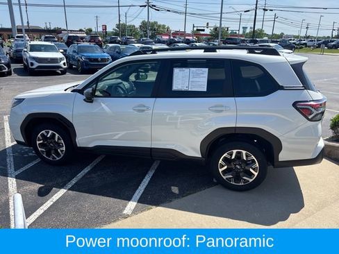 Used 2025 Subaru Forester Premium AWD/4WD image 6