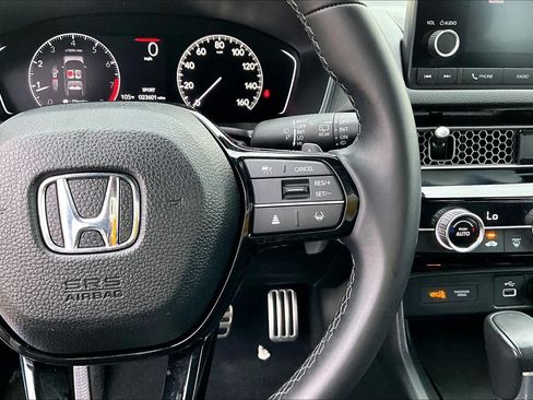 Used 2024 Honda Civic Sport image 25