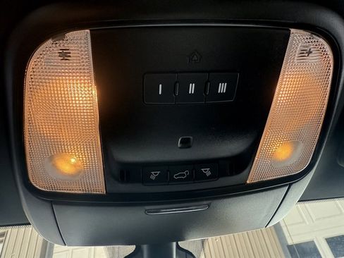 Used 2022 Dodge Durango R/T image 43