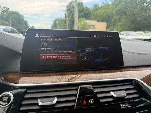Used 2020 BMW 540i xDrive w/ M Sport Package AWD/4WD image 20
