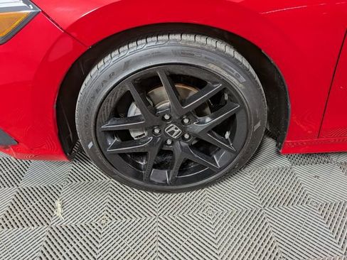 Used 2023 Honda Civic Sport image 31