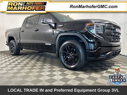 Used 2025 GMC Sierra 1500 Elevation